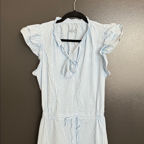 NWOT Vineyard Vines Performance Blue & White Striped Dress Sz S - Picture 2 of 5